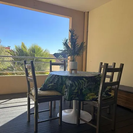 T3 Avec Terrasse, Clim, Parking, Proche - - Fr-1-225c-138