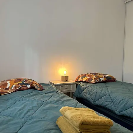 T3 Avec Terrasse, Clim, Parking, Proche - - Fr-1-225c-138 Apartment *