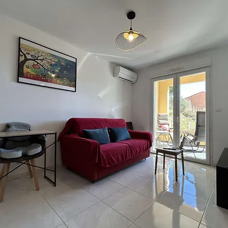 T3 Avec Terrasse, Clim, Parking, Proche - - Fr-1-225c-138 Apartment